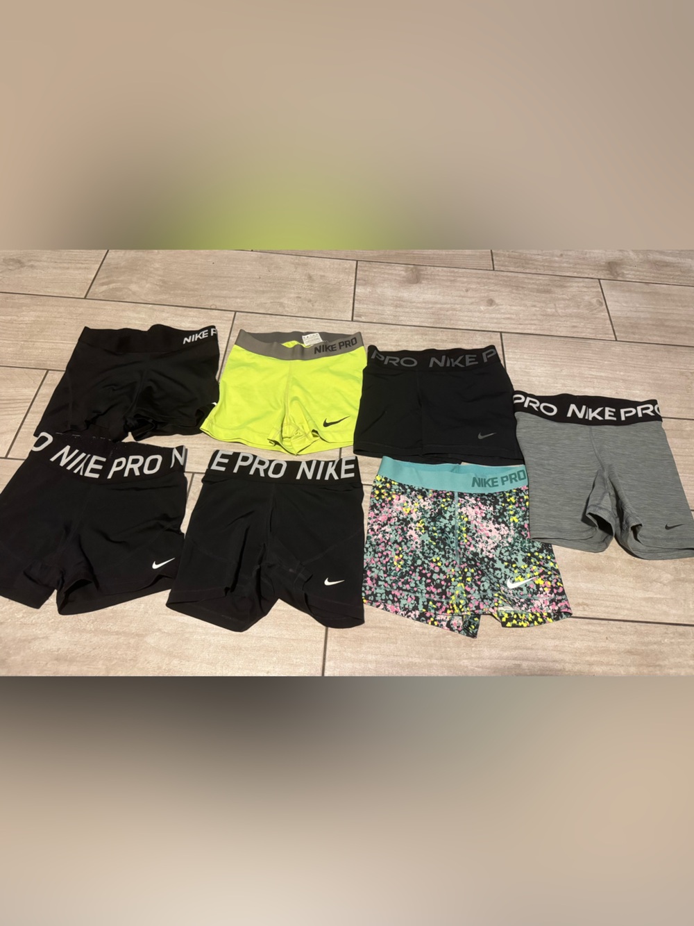 Lot of 7 Nike Pro Women’s Compression Shorts S